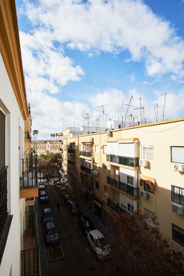 Froilan City Walls By Valcambre Siviglia Esterno foto